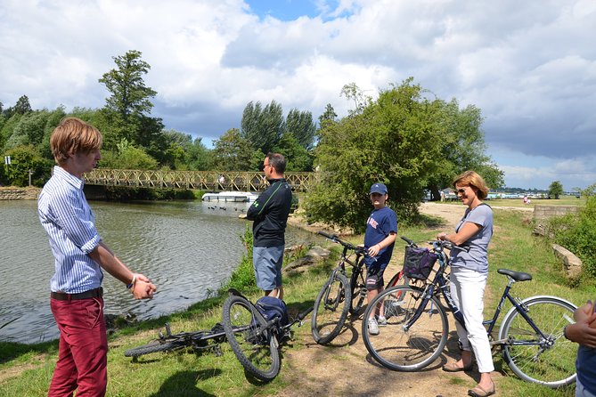 Oxford Bike and Walking Tour - Bodleian Library and Divinity School, when available