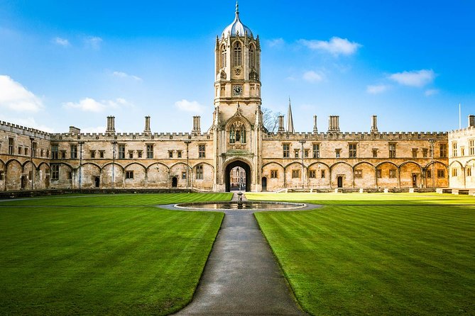 Oxford & Cambridge Universities Tour - The Transfer Moment: Countryside Miles, Guided Context, and Timing Reality