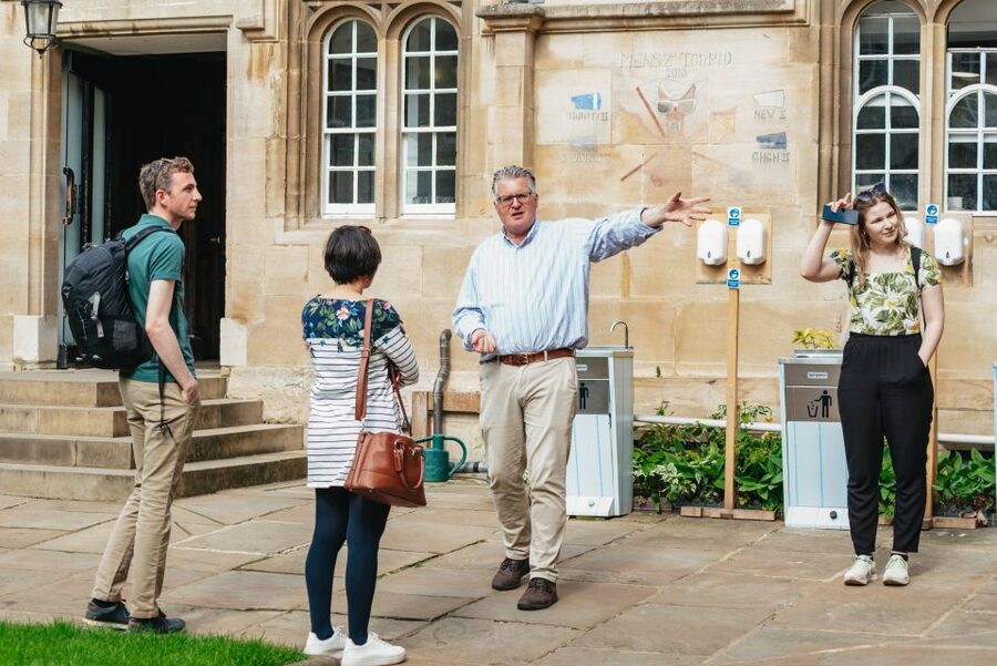 Oxford: City and University Tour, including college entry - The collegiate and tutorial system, explained so you can actually picture it