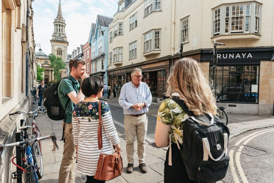 Oxford: City and University Tour, including college entry - Movie and TV Oxford: Harry Potter, Morse, Brideshead Revisited, and more