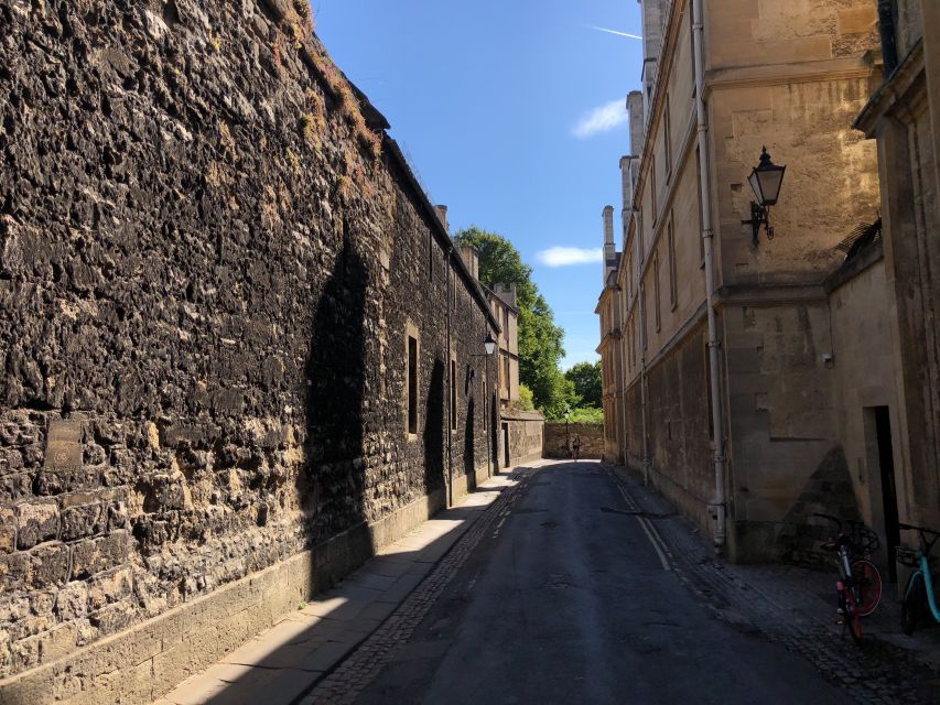 Oxford: Harry Potter Walking Tour Including New College - Harry Potter Quiz and Prize: Quick, Fun, and Surprisingly Competitive
