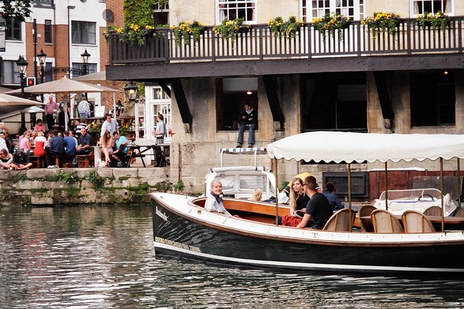 Oxford Sightseeing Picnic River Cruise - The Picnic Hamper: What You Eat and Why It Works