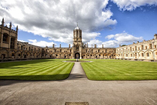 Oxford University Walking Tour by Alumni™ & Optional New College - Price, Pacing, and Group Size: Getting Value Without Rushing