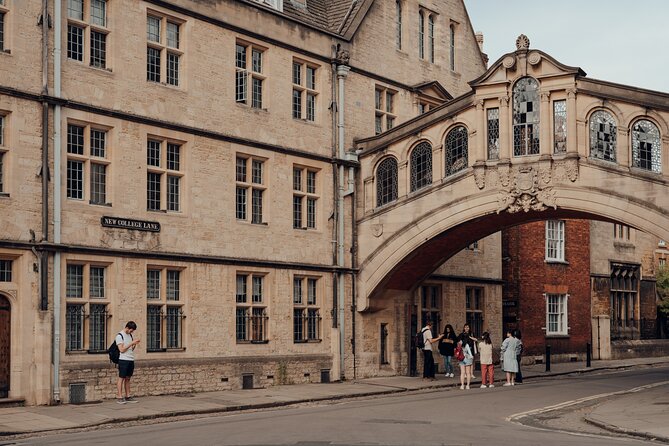 Oxford University Walking Tour by Alumni™ & Optional New College - Should You Book This Oxford Alumni Walking Tour?