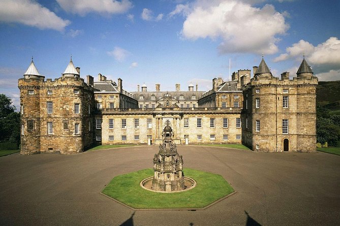 Palace of Holyroodhouse Admission Ticket - Getting There on the Royal Mile and Passing Security