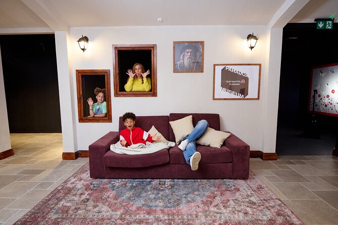 Paradox Museum London Admission Ticket - Camouflage Room: your best odds for funny, shareable photos