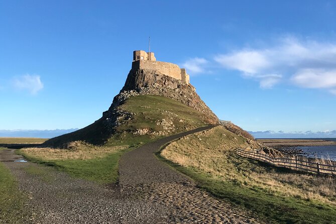 Pilgrims' Path walk across the sands to Holy Island - The sand crossing on Pilgrims Path: safety, pace, and what you might see