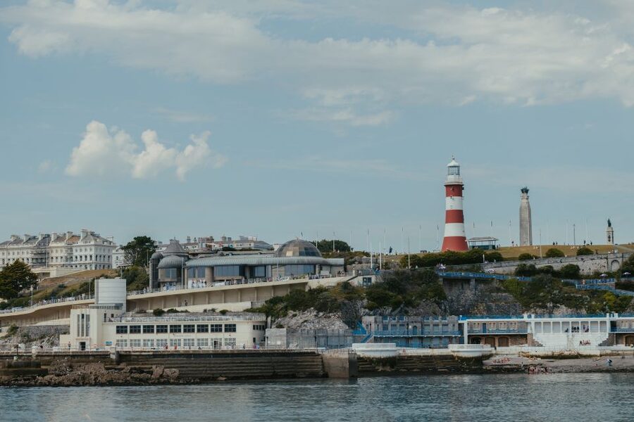 Plymouth: 1-Hour Scenic Harbour Cruise - A one-hour Plymouth harbour cruise that still feels like more