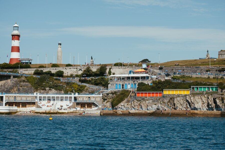 Plymouth: 1-Hour Scenic Harbour Cruise - Plymouth Hoe and Plymouth Sound: the coastline views you get fast