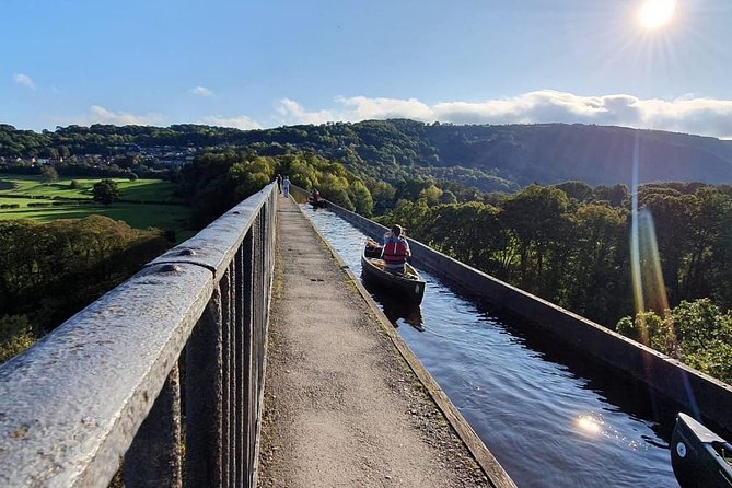 Pontcysyllte Aqueduct Canoe Tours in Llangollen - Pontcysyllte Aqueduct Canoeing, and why it feels different