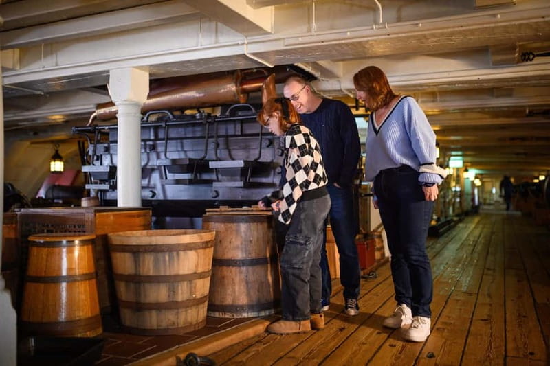 Portsmouth: HMS Victory Admission Ticket - Stepping onto HMS Victory at Portsmouth Historic Dockyard