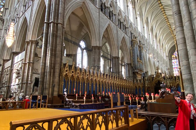 Priority Access Tour of Westminster Abbey with London Eye option - The reality of crowds and hearing: how to make the experience comfortable