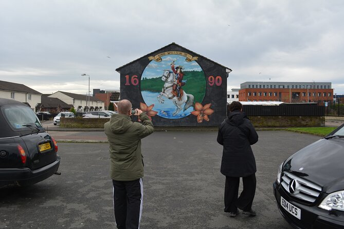Private 1 Hour Belfast Taxi cab Tour - Price of $68.68: what you are paying for