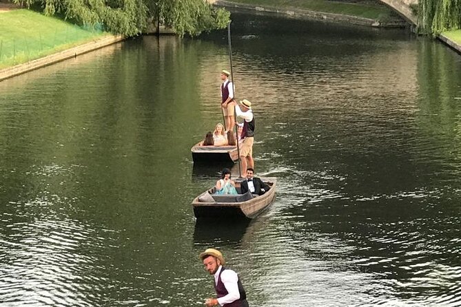 Private Cambridge Punting Tour - Meeting at Thompsons Lane without losing time