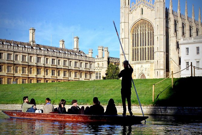 Private Chauffeur Punt Tour - Private punt on the River Cam: why this feels worth it