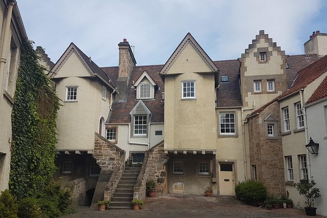 Private Edinburgh City Half-Day Tour - The Royal Mile as your fast-track to medieval Edinburgh