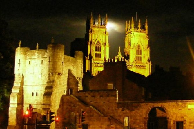 Private Ghost Tour of York - Choosing your start point: hotel pickup or haunted meeting places