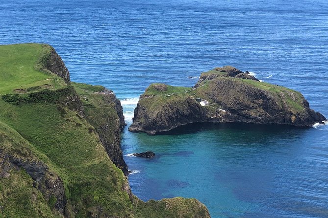 Private Giants Causeway & Antrim Coast Tour - Carrick-a-Rede Rope Bridge: the thrill stop with a timing warning