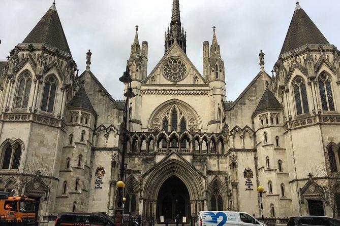 Private Guided and Chauffeured Tour of London - Greenwich, Shakespeare’s Globe, and bridges for a calmer pace