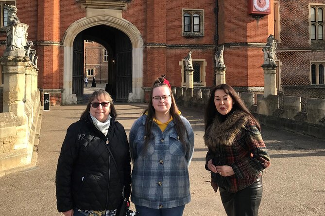 Private Guided Tour of Hampton Court Palace - Pricing and admission: how to budget for this private tour