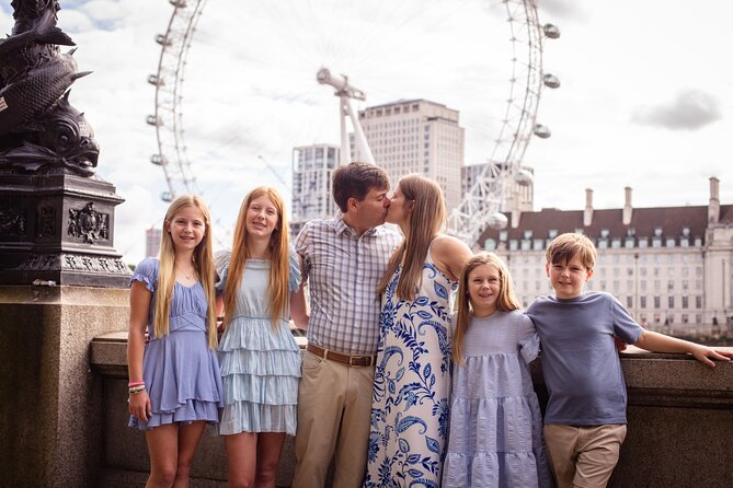 Private landmarks photoshoot for families and couples - Price and value: what $166.67 per group actually buys you