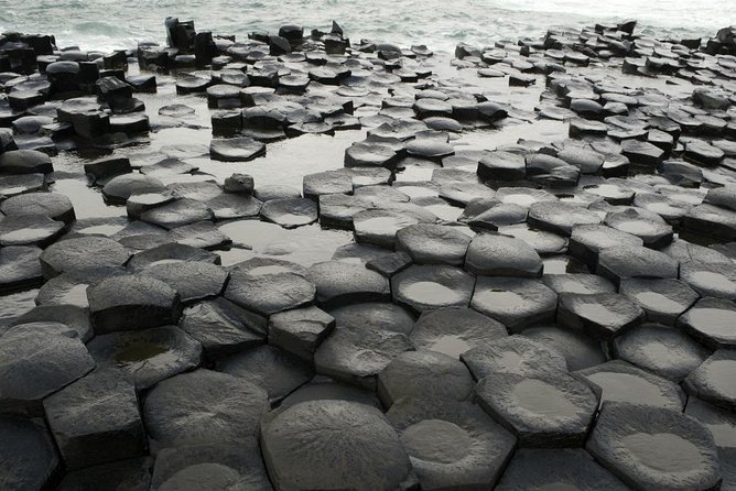 Private Luxury Mercedes Rope Bridge Giants Causeway Coastal Tour - Giant’s Causeway UNESCO time: 50,000 columns and a real walk-around
