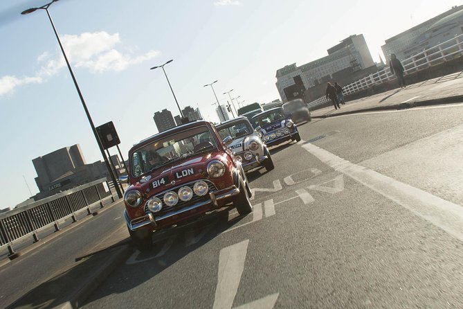 Private Panoramic Tour of London in a Classic Car - Cathedral and Government Core, Seen from the Road