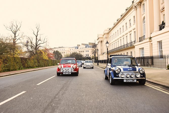 Private Panoramic Tour of London in a Classic Car - What Makes the Tour Guides Different Here