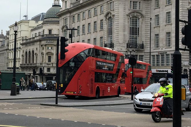 Private Tour: Highlights Tour of London - Walking or Car Tour - Car vs walking: choose the option that matches your energy, not your pride