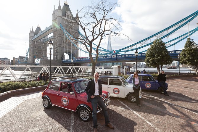 Private Tour of London's Landmarks in a Classic Car - Stop Four: A Royal Palace Dating Back to the 1600s
