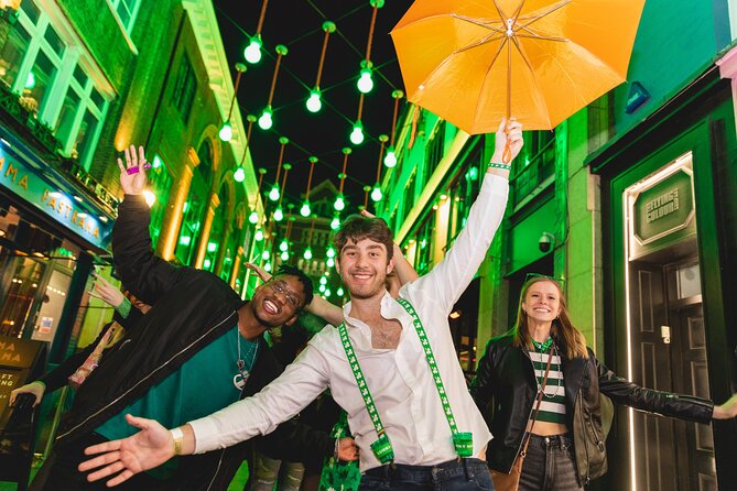 Pub Crawl of Central London - Getting There and What to Wear (ID and Dress Code Matter)