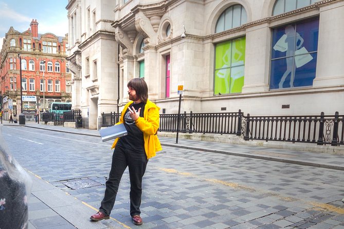 Reel Tours: Liverpool Film Location Walking Tour - Royal Liver Building and Exchange Flags: Manhattan make-believe