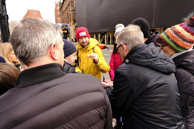 Rock and Goal Manchester Walking Tour - Why this Manchester walk feels different