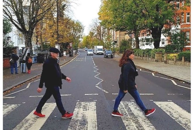 Rock Cab Tours presents Music Legends Private Taxi Tour of London - Hotel Pickup and Timing: Why the Day Feels Low-Stress