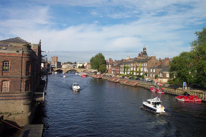Romans, Vikings and Medieval York: An Audio Tour - Barley Hall and the Mansion House: domestic life in a medieval costume