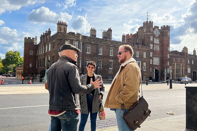 Royal Historic Pubs Walking Guided Tour in London - The Pub Circuit: Where The Stories Actually Happen