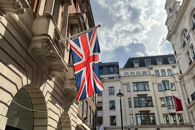 Royal Historic Pubs Walking Guided Tour in London - What You Get, What You Do Not Get