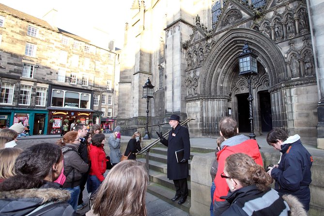 Royal Mile and Edinburgh Castle - Small Group Walking Tour - Castlehill viewpoints, then up to Edinburgh Castle