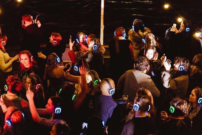Silent Disco London Thames Boat Party - Drinks onboard: what to budget and how alcohol affects the vibe