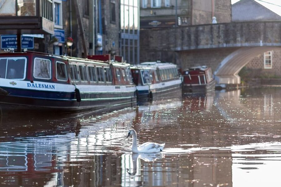 Skipton: 1-Hour Canal Cruise - A One-Hour Skipton Canal Cruise That Hits the Sweet Spot