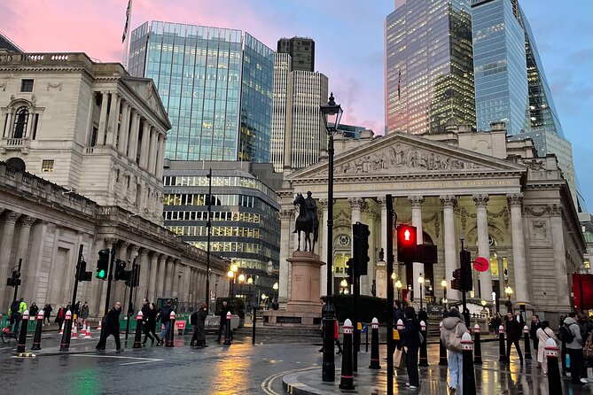Slow Horses Locations – TV Walking Tour in London - Stop 3: Leadenhall Market, the show’s landing spot and an easy meal plan