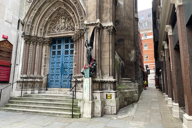 Slow Horses Locations – TV Walking Tour in London - Stop 1: Bunhill Fields and Blake’s Grave, where Slough House starts to make sense