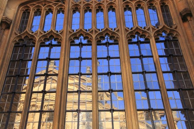 Small and Exclusive Oxford Highlights Tour - The Bodleian Library route, including the Old School Quadrangle and Weston Library