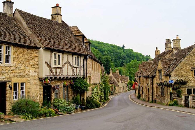 Small Group Cotswolds Village, Stonehenge and Bath Tour from London - Castle Combe village: charming, but manage expectations