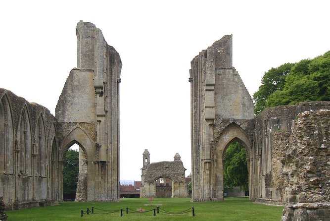 Small-Group Day Trip to Stonehenge, Glastonbury, and Avebury from London - Price and value: is $259.01 a smart deal?