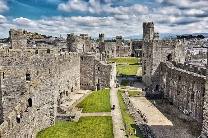 Snowdonia & The 3 Castles Tour - Getting Oriented: Llandudno Departure, Minibus Layout, and Timing