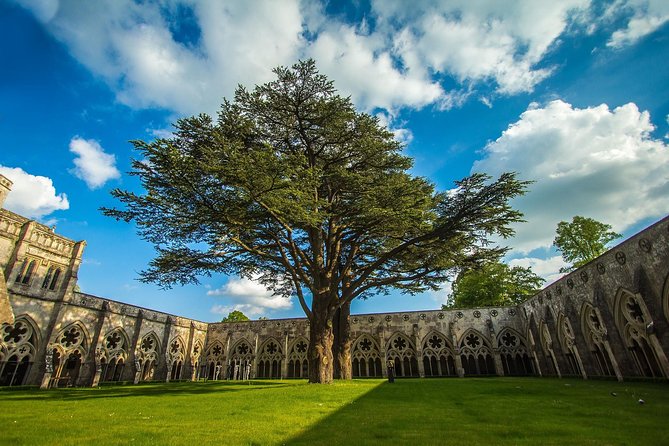 Southampton: Post-Cruise Tour to London via Salisbury, Stonehenge and Windsor - Salisbury Cathedral Close and St Ann’s Gate, With Tower Views
