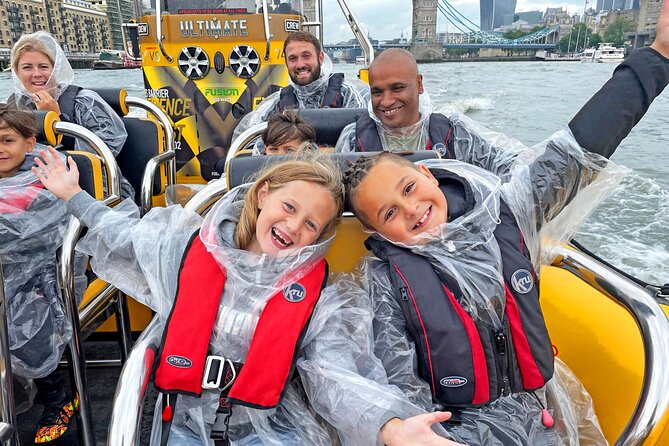 Speedboat Sightseeing: Embankment OR Westminster Pier -45 Minutes - Guided commentary stops, including the Captain Kidd execution story