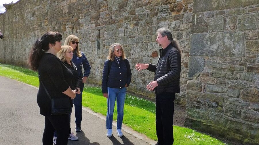 St Andrews: Town, Golf, and Old Course History Tour - The Royal student era, plus The Crown and modern St Andrews attention