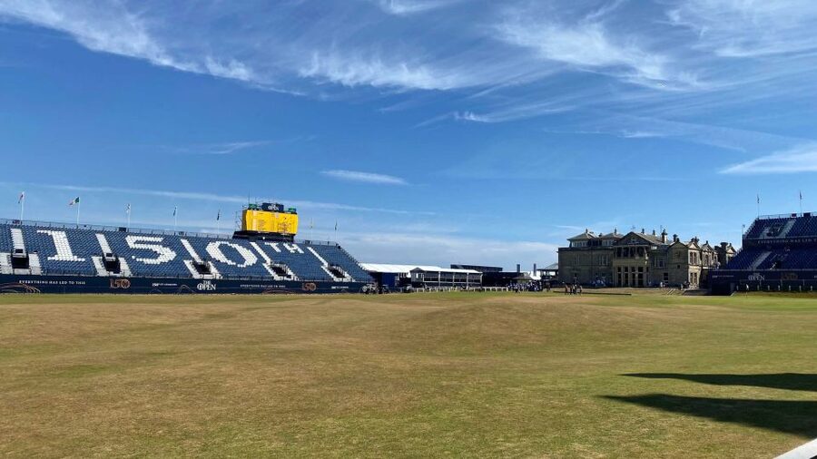St Andrews: Town, Golf, and Old Course History Tour - Old and Bishop’s Palace ruins, Catholic wealth, and political power